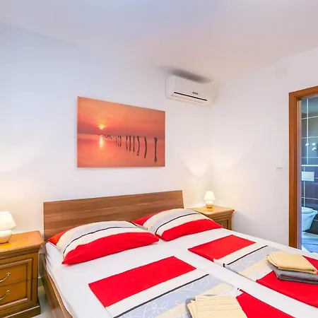 Loren - - Ground Floor Διαμέρισμα